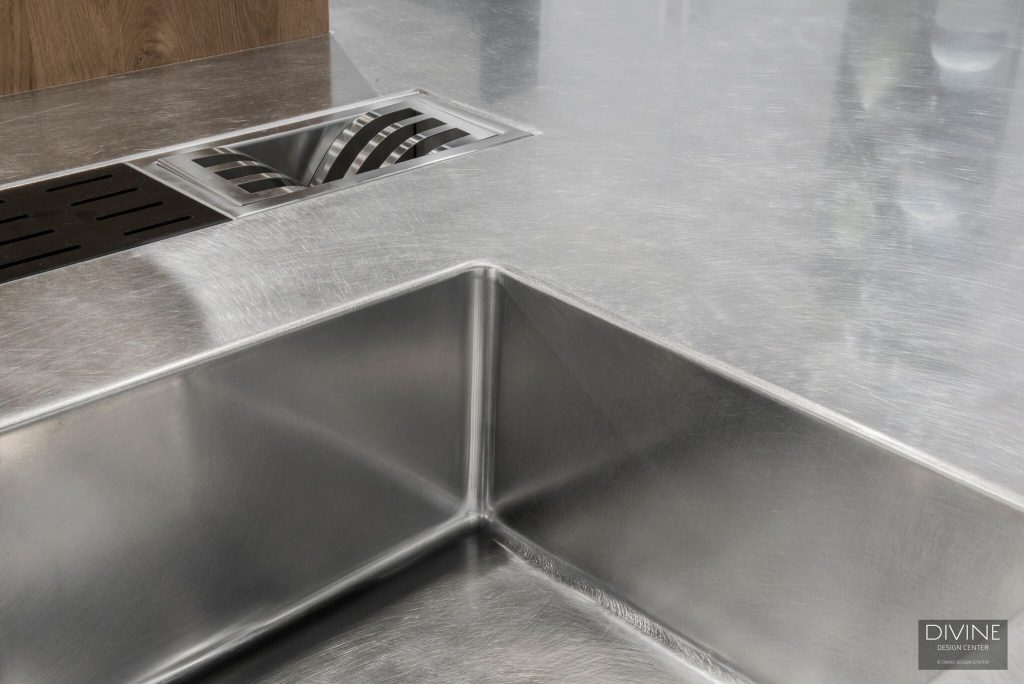 Integrated Stainless Steel Sink And Countertop Combination